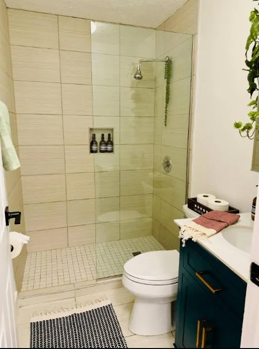 הוילה קולומבוס Short North Convention King Bed Free Parking! 0*,  ארצות הברית