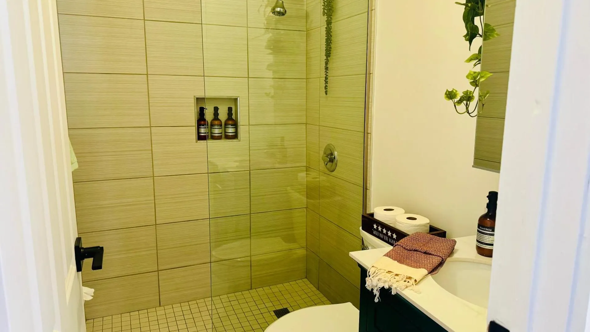 הוילה קולומבוס Short North Convention King Bed Free Parking! ארצות הברית